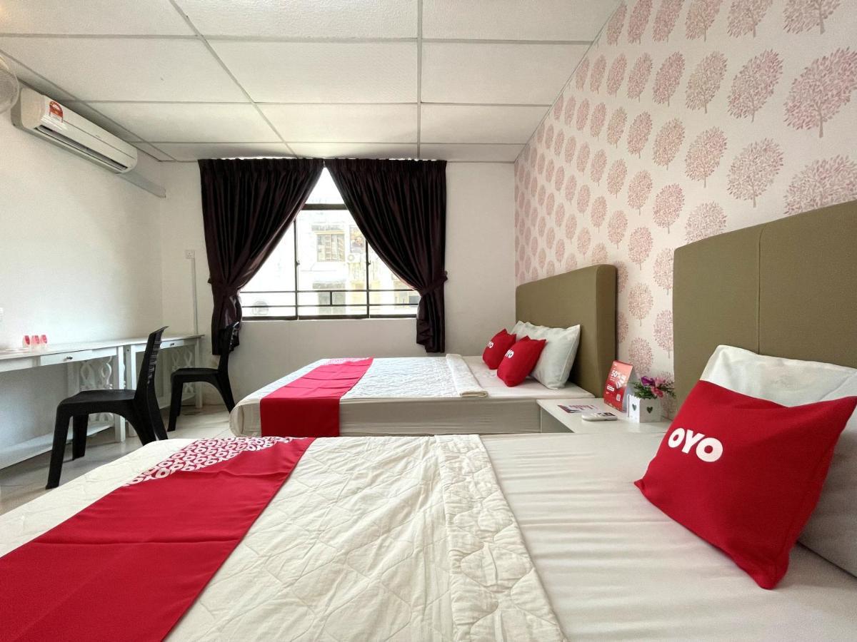 Oyo Home 90326 Wg Guest House Джорджтаун Экстерьер фото